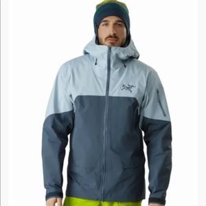 Arc’Teryx Men’s Rush Jacket (Cyborg) Medium
